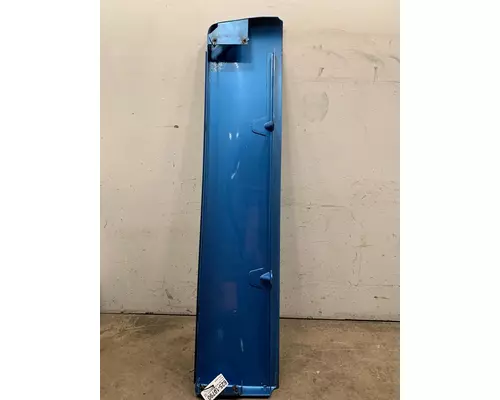 PETERBILT 587 Sleeper Fairing
