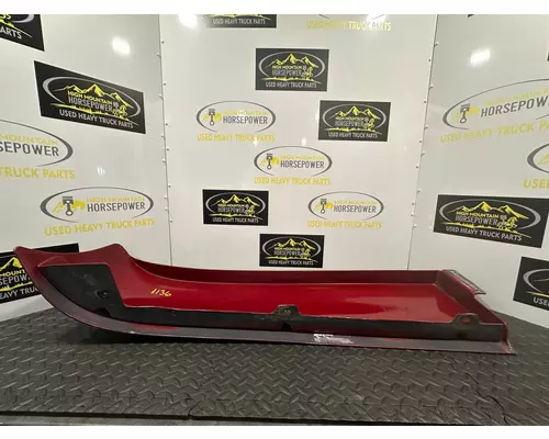 PETERBILT 587 Sleeper Fairing