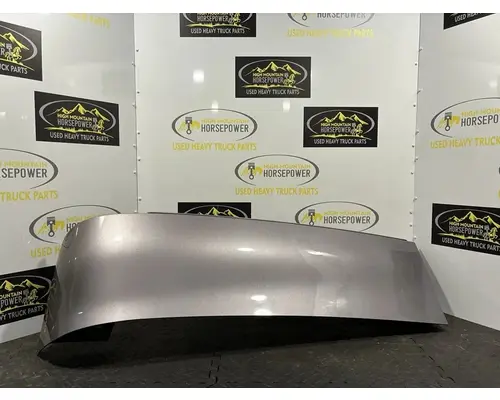 PETERBILT 587 Sleeper Fairing