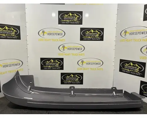 PETERBILT 587 Sleeper Fairing