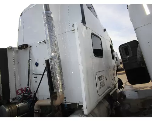 PETERBILT 587 Sleeper Fairing