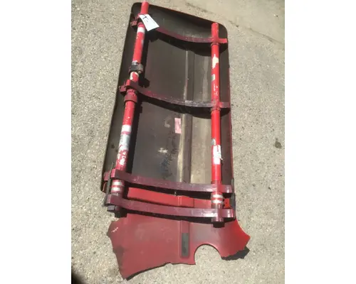 PETERBILT 587 Sleeper Fairing