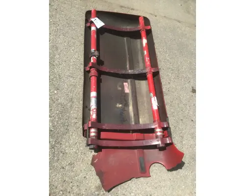 PETERBILT 587 Sleeper Fairing