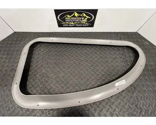 PETERBILT 587 Sleeper