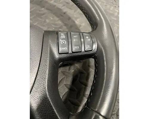 PETERBILT 587 Steering Wheel