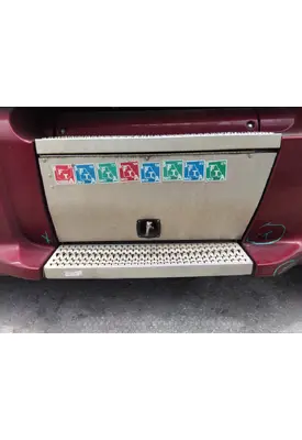 PETERBILT 587 TOOL BOX