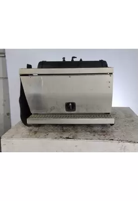 PETERBILT 587 TOOL BOX
