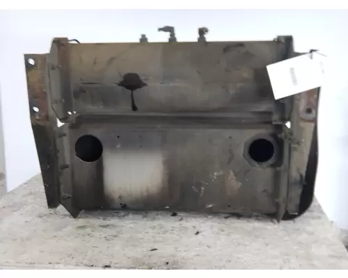 PETERBILT 587 TOOL BOX
