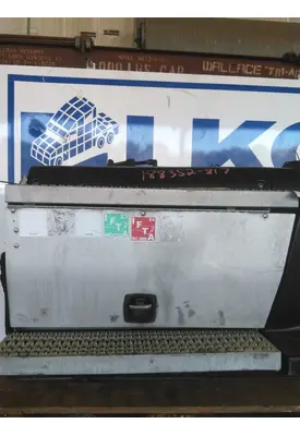 PETERBILT 587 TOOL BOX