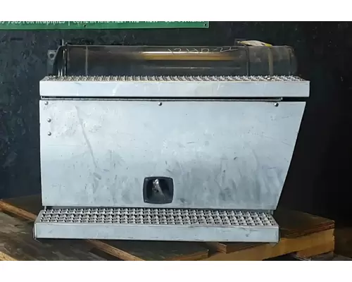 PETERBILT 587 Tool Box