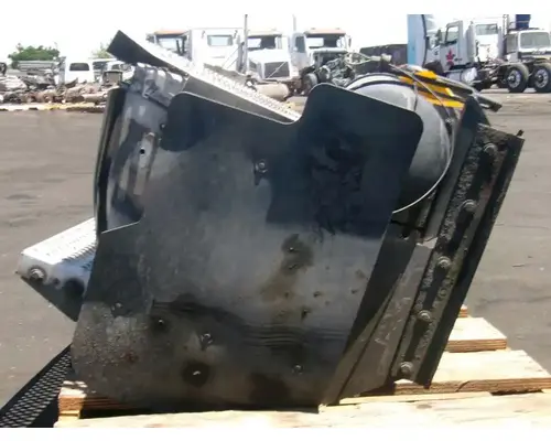 PETERBILT 587 Tool Box