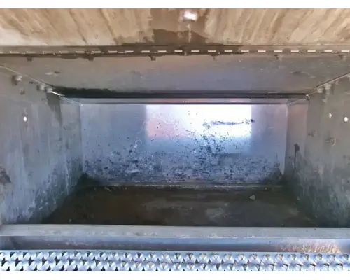 PETERBILT 587 Tool Box