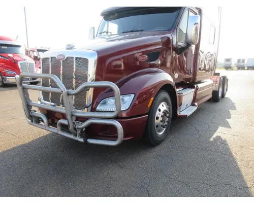 PETERBILT 587 WHOLE TRUCK FOR RESALE