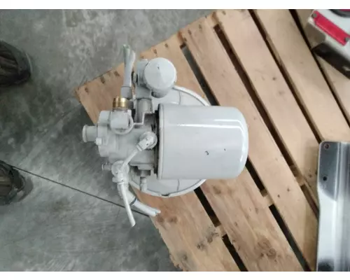 PETERBILT 589 LONG HOOD Air Dryer