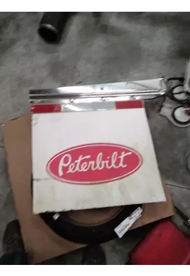 PETERBILT 589 LONG HOOD Body Parts, Misc.