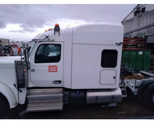 PETERBILT 589 LONG HOOD Cab