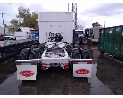 PETERBILT 589 LONG HOOD Cab