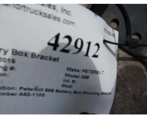 PETERBILT 589 Brackets, Misc.