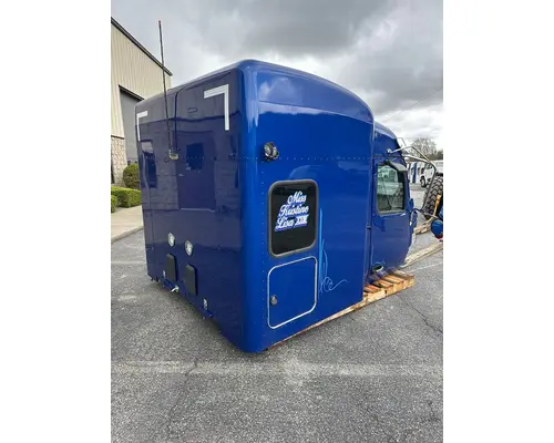 PETERBILT 589 Cab