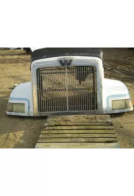 PETERBILT 5900 Hood