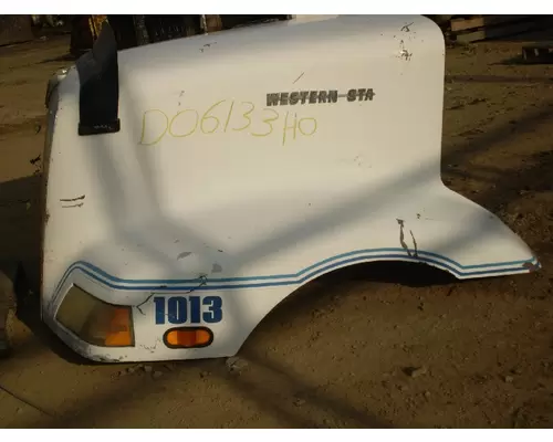 PETERBILT 5900 Hood