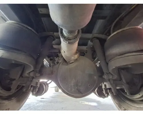 PETERBILT Air Trac Cutoff Tandem Axle