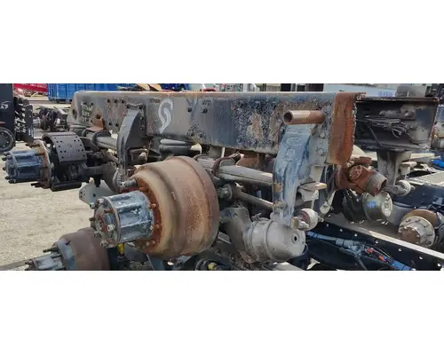 PETERBILT Air Trac Cutoff Tandem Axle