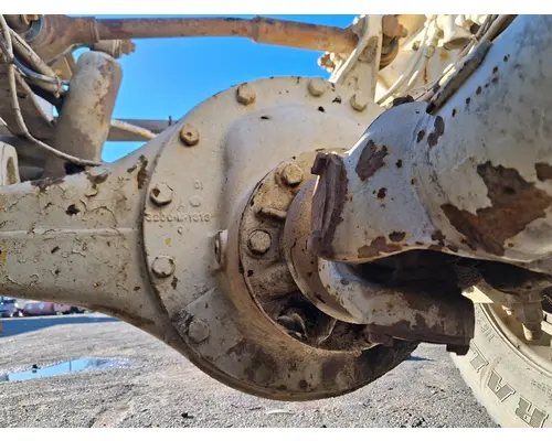 PETERBILT Air Trac Tandem Cutoffs