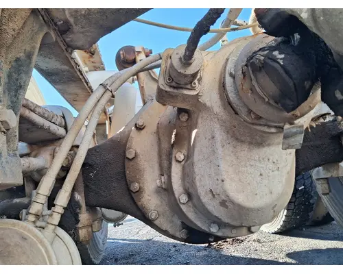 PETERBILT Air Trac Tandem Cutoffs