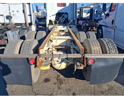 PETERBILT Air Trac Tandem Cutoffs