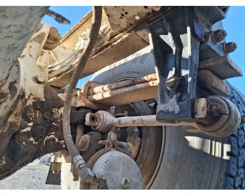 PETERBILT Air Trac Tandem Cutoffs