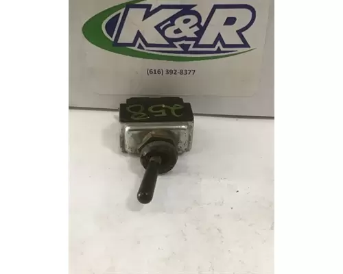 PETERBILT CASCADIA Switch