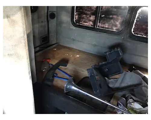 PETERBILT DOUBLE EAGLE Sleeper