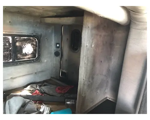 PETERBILT DOUBLE EAGLE Sleeper