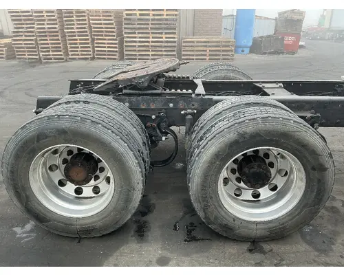 PETERBILT Flex Air / AG380 Tandem Cutoffs