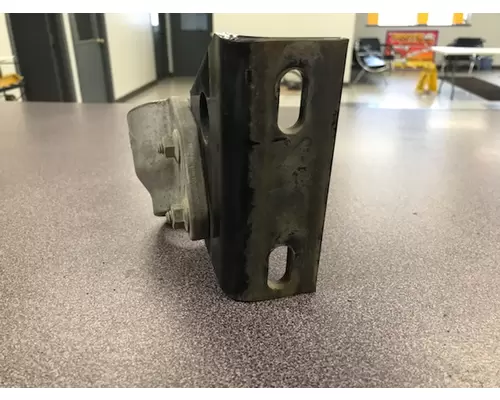 PETERBILT HOOD RECEPTABLE BRACKET Miscellaneous Parts