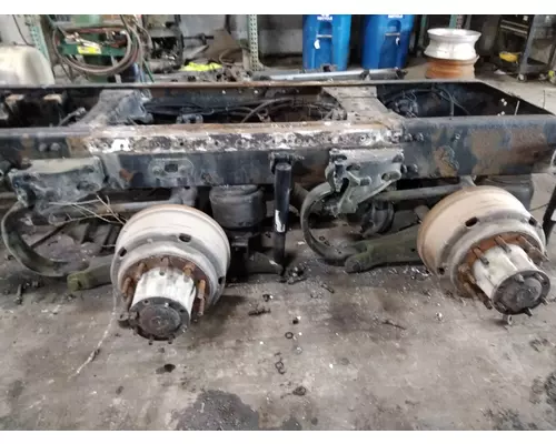 PETERBILT LOW AIR LEAF TANDEM SUSPENSION