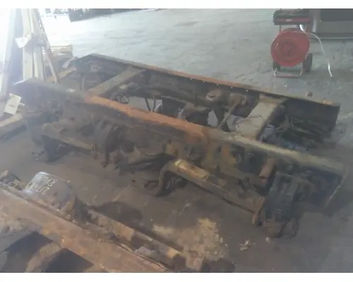 PETERBILT LOW AIR LEAF TANDEM SUSPENSION