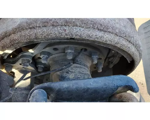 PETERBILT LOW AIR LEAF Cutoff Tandem Axle