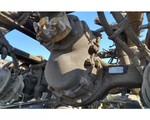 PETERBILT LOW AIR LEAF Cutoff Tandem Axle