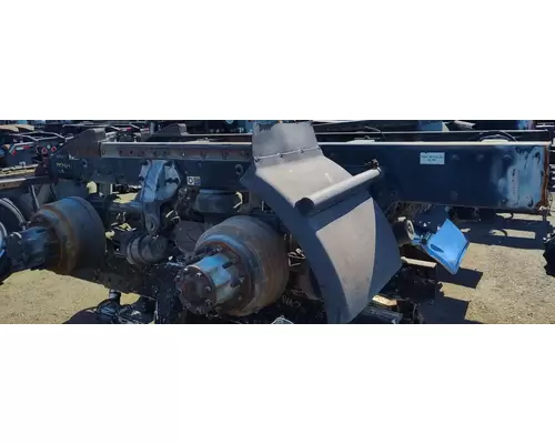 PETERBILT LOW AIR LEAF Cutoff Tandem Axle
