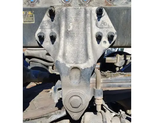 PETERBILT Low Air Leaf Cutoff Tandem Axle