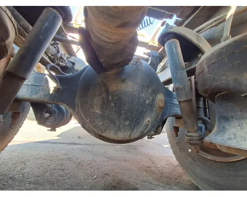 PETERBILT Low Air Leaf Tandem Cutoffs