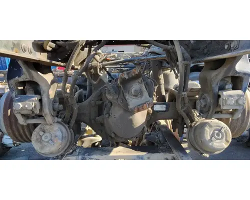 PETERBILT Low Air Leaf Tandem Cutoffs