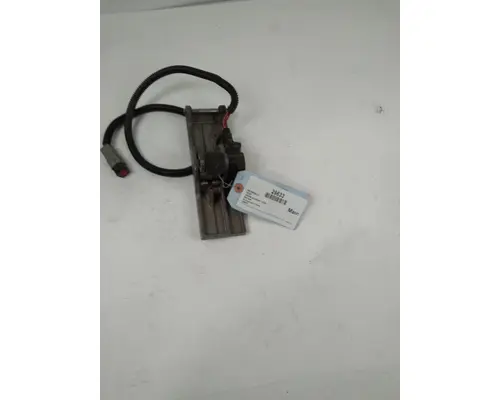 PETERBILT MISC ACCELERATOR PARTS