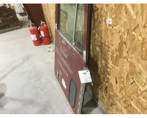 PETERBILT MISC DOOR-FRONT