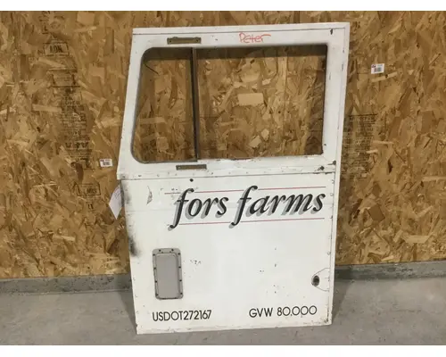 PETERBILT MISC DOOR-FRONT