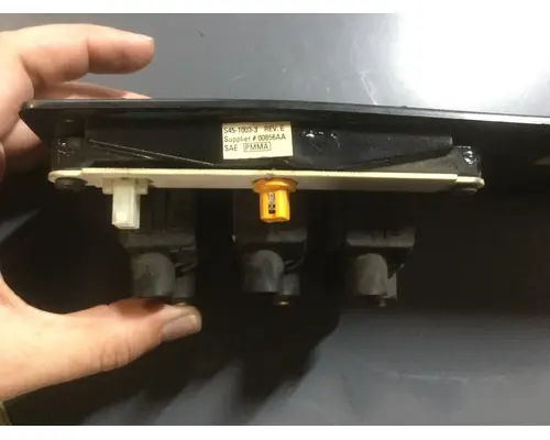 PETERBILT MISC DashConsole Switch