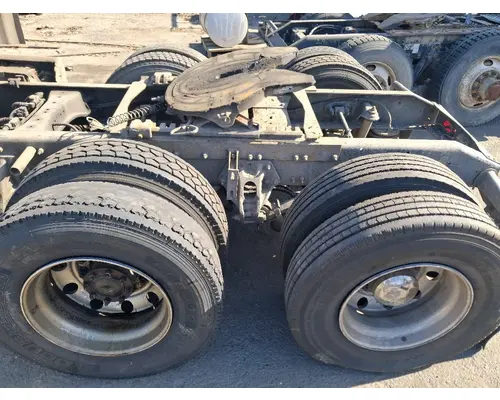 PETERBILT New Low Air Leaf Tandem Cutoffs