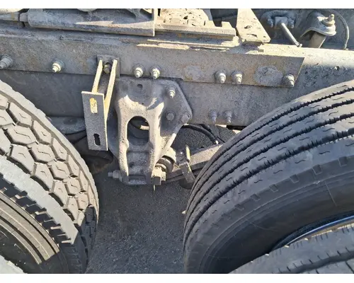 PETERBILT New Low Air Leaf Tandem Cutoffs